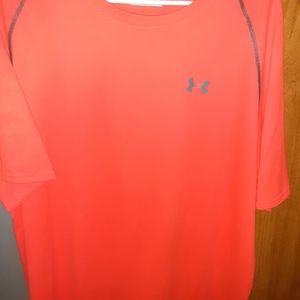 Under Armour Tshirt